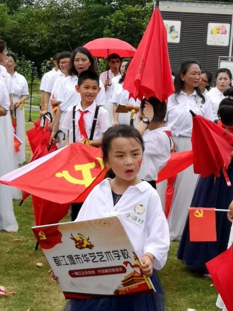 王明的岁数是一个奇数它是两位数十位上的数与个位上的数字的积是六他今年多大？游戏画面