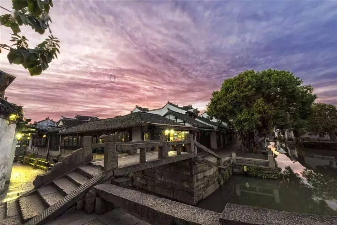 皇冠地下城选关版